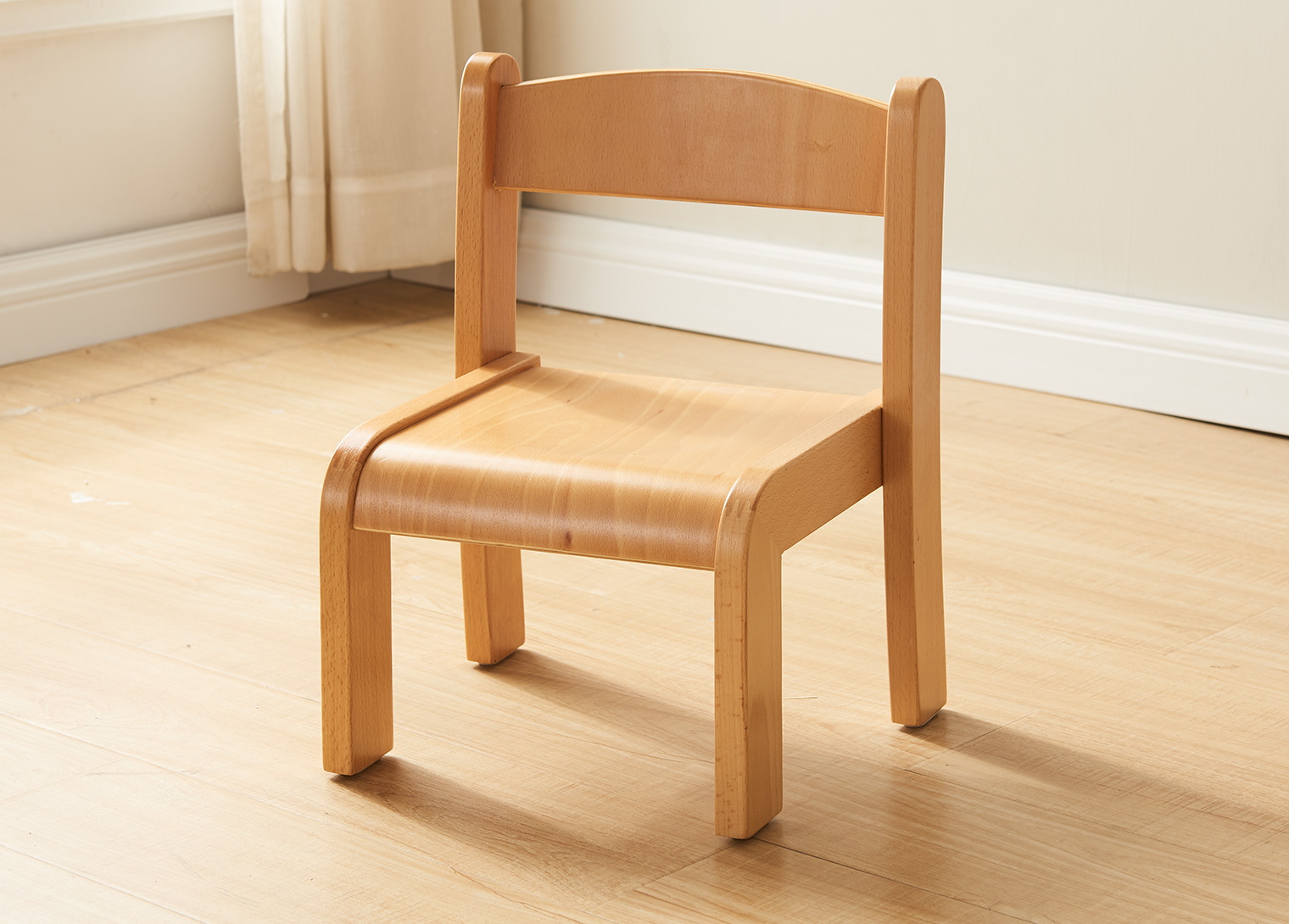 220H Otto Beech Wood Chair