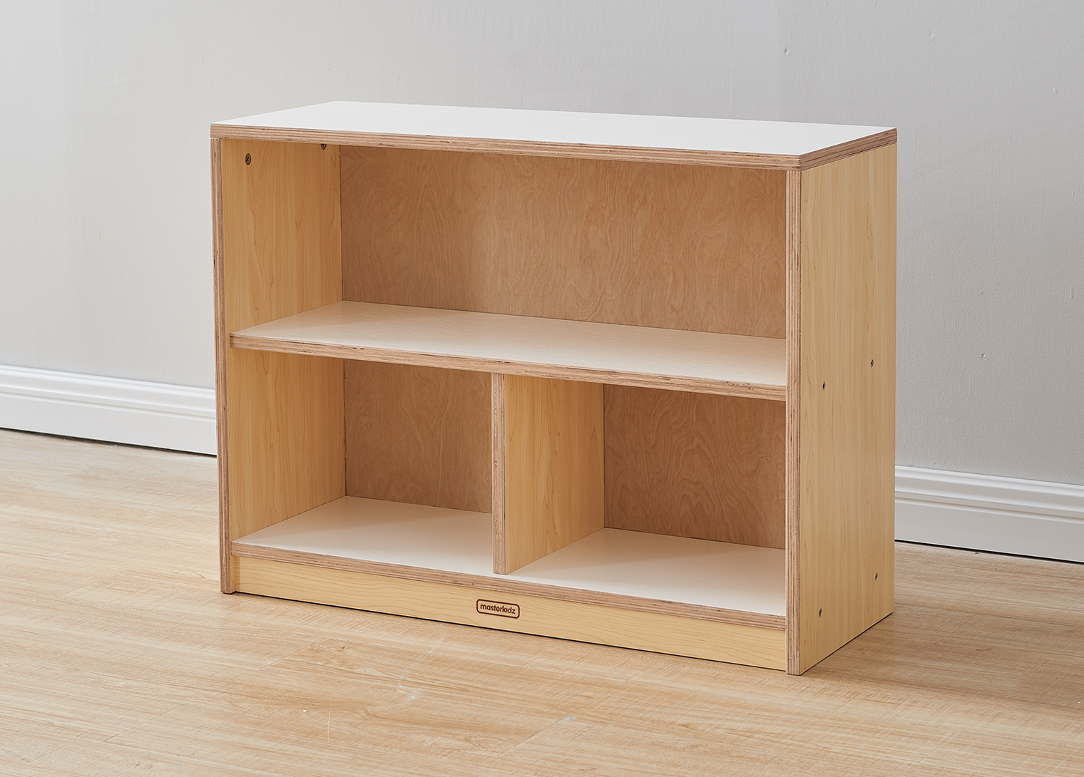 Snowdon - 620H x 800L 3-Compartment Shelving Unit - Wooden Back