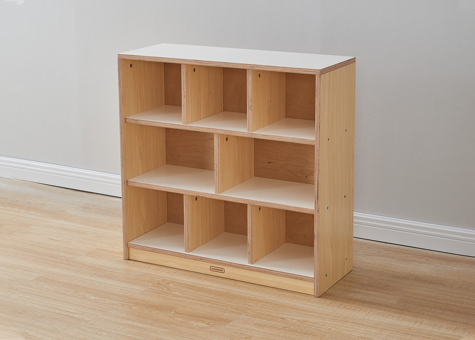 Snowdon - 800H x 800L 8 Compartment Shelving Unit - Wooden Back